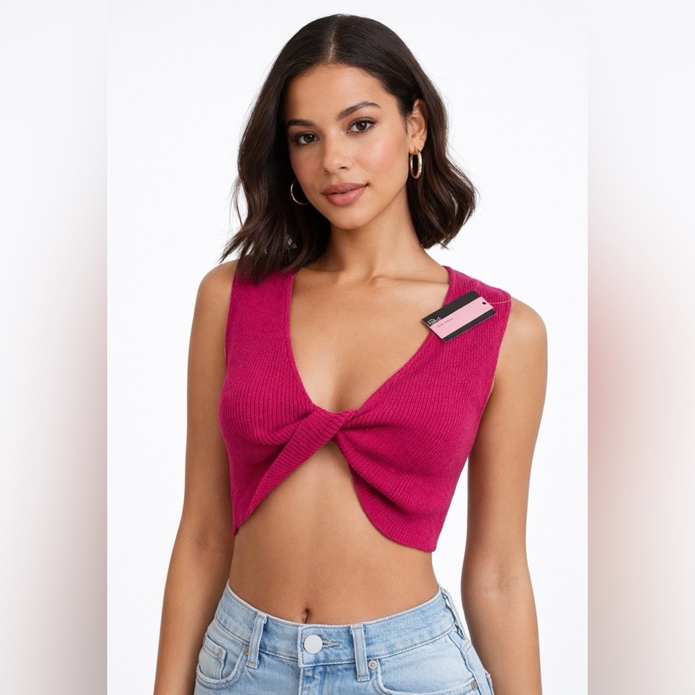 NWT Wild Fable Pink Twist Front Crop Top | Designer Style Sleeveless Knit